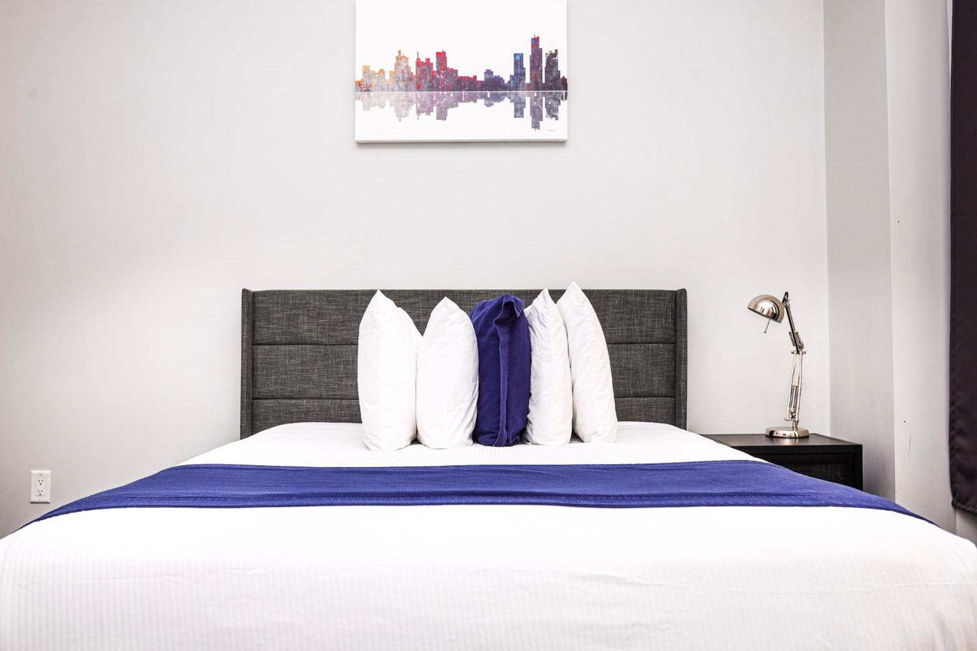 Large Stylish Newbury Street Studio W/ Kitchen Boston Bagian luar foto